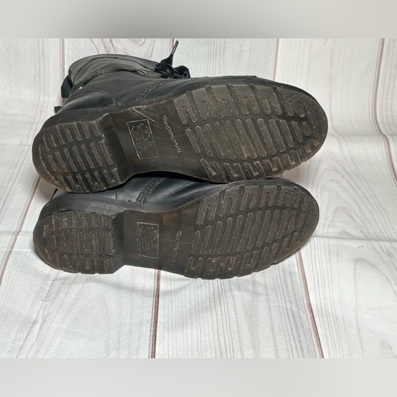 Black Combat Boots with Floral Lining - Picture 10 of 13